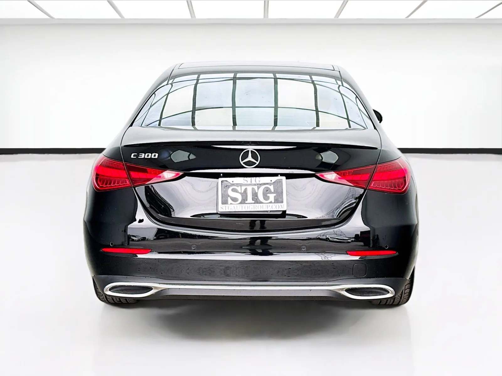Mercedes-Benz C-Class photo 5