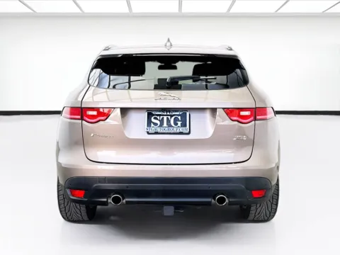 More photos of 2017 Jaguar F-PACE 35t Prestige at STG Bellflower, CA