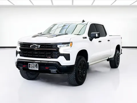 White 2024 Chevrolet Silverado 1500 LT Trail Boss w/Premium Package for sale in Bellflower, CA