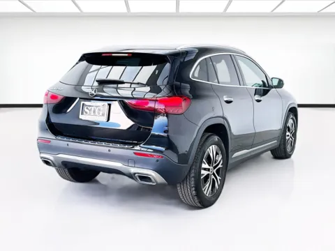 More photos of 2025 Mercedes-Benz GLA 250 at STG Bellflower, CA