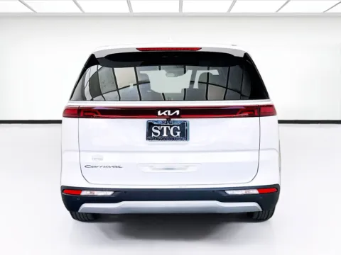 More photos of 2022 Kia Carnival LX at STG Bellflower, CA