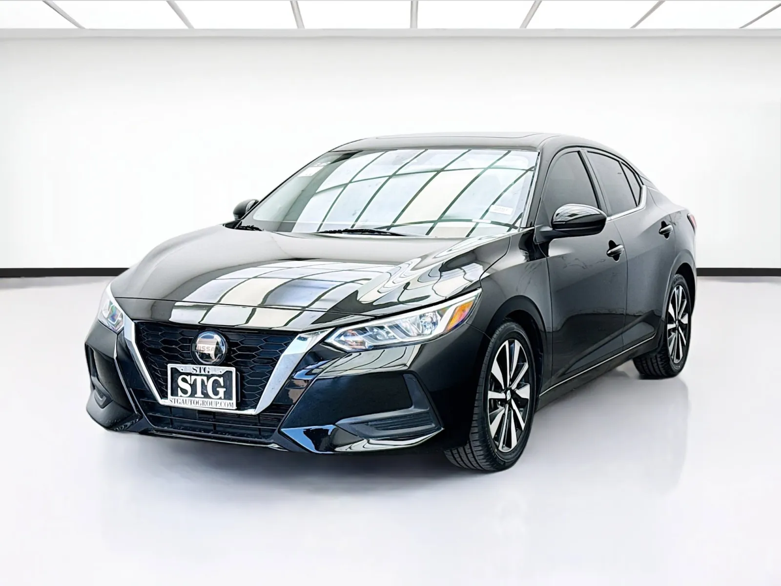 2022 Nissan Sentra SV CVT's photo