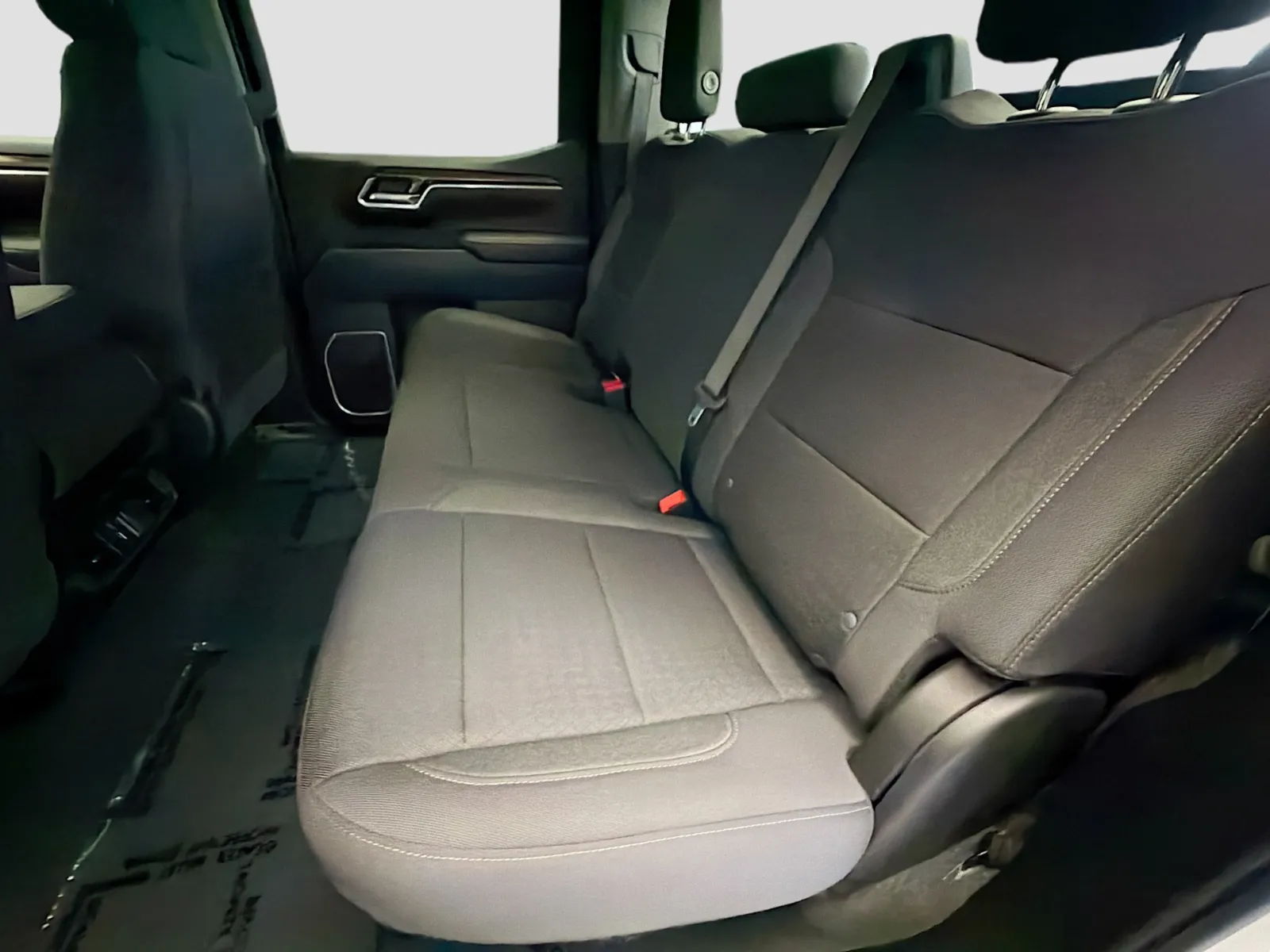 Chevrolet Silverado photo 13