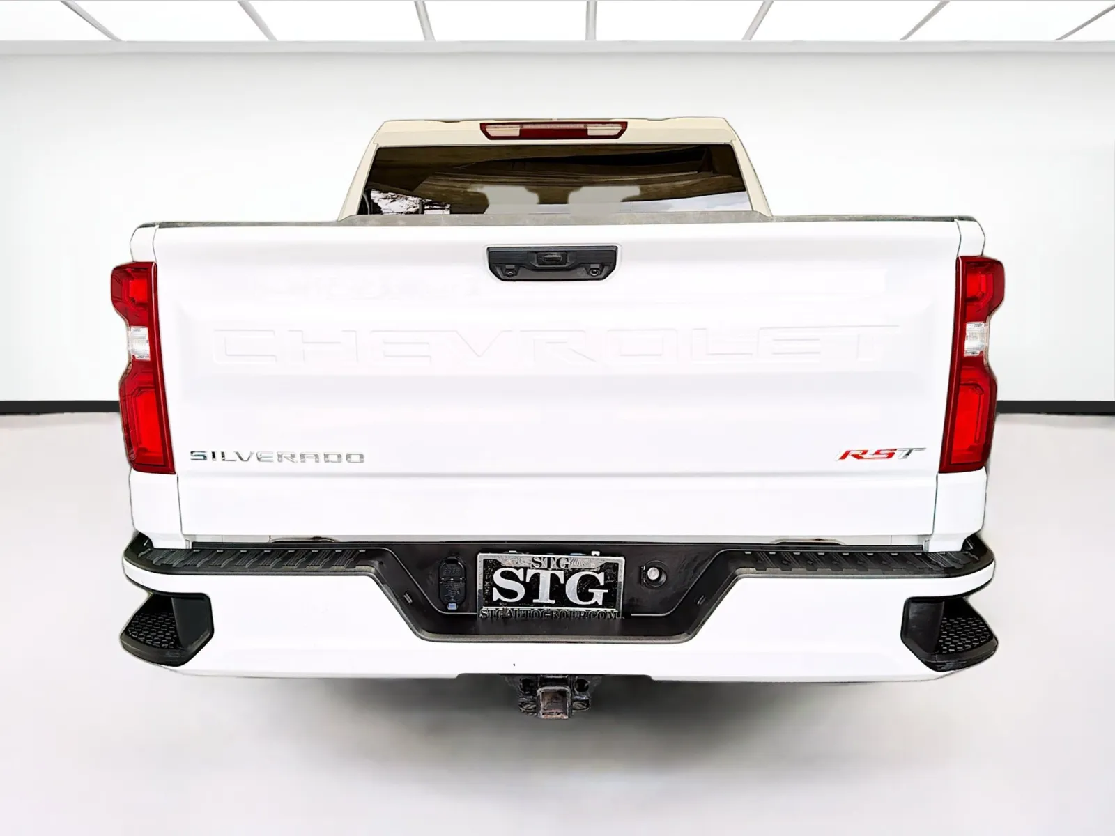 Chevrolet Silverado photo 5