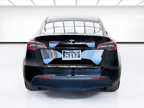 More photos of 2024 Tesla Model Y Long Range at STG Bellflower, CA