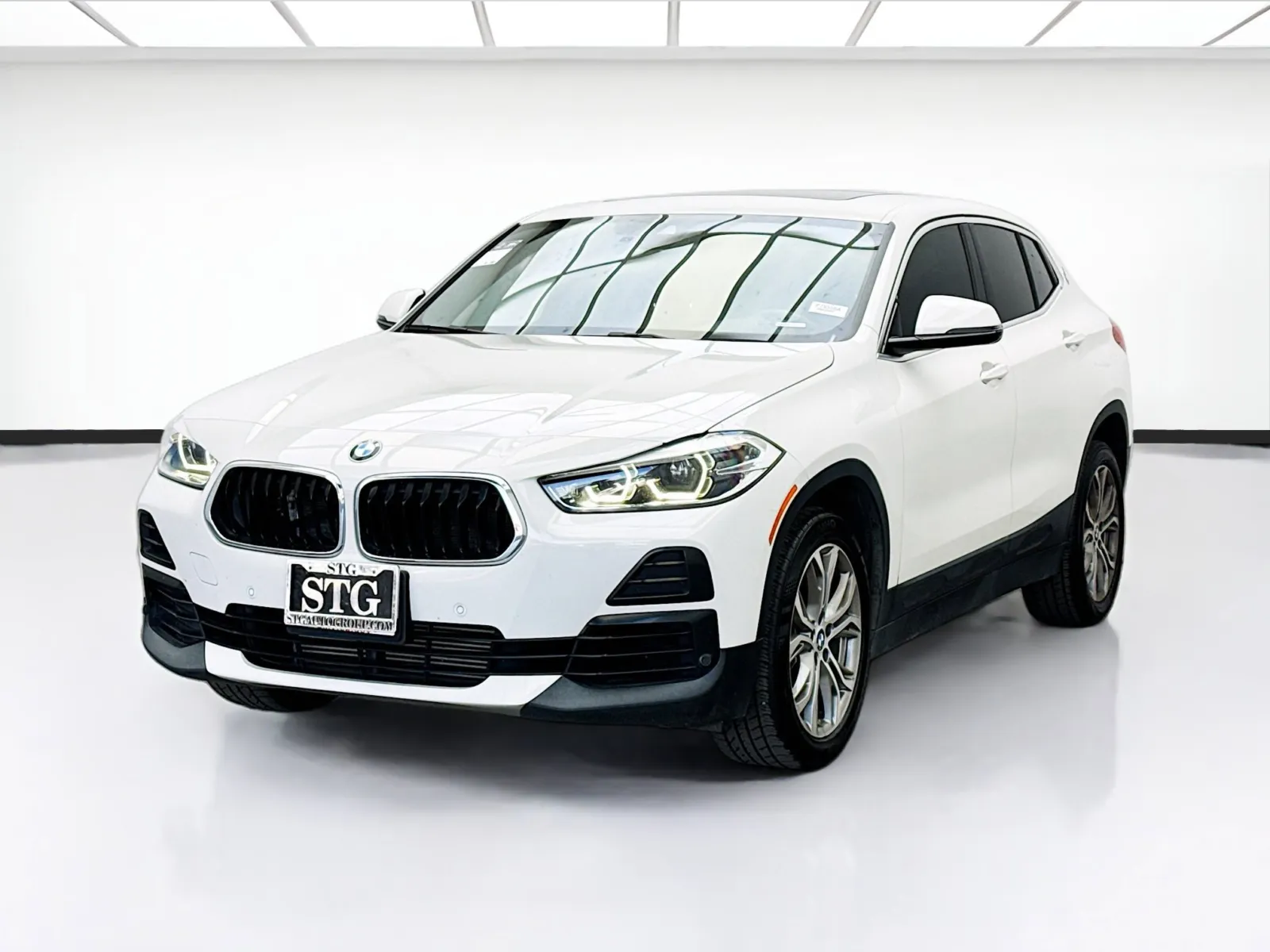 White 2022 BMW X2 xDrive28i for sale in Bellflower, CA