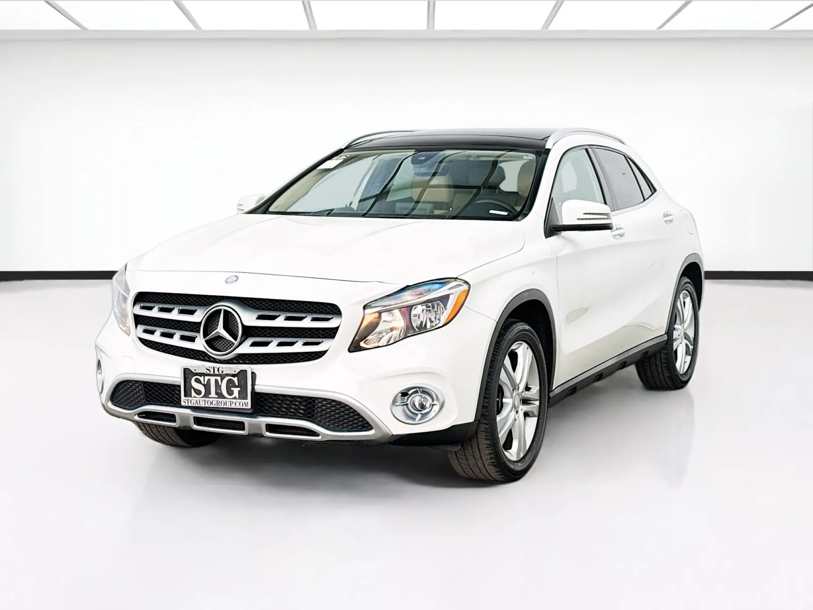 2018 Mercedes-Benz GLA GLA250's photo