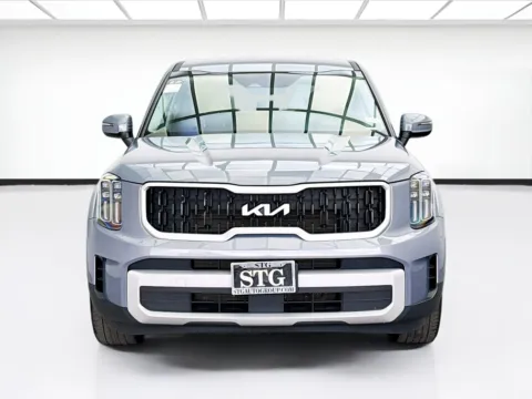 Photos of 2024 Kia Telluride LX for sale in Bellflower, CA at STG Bellflower