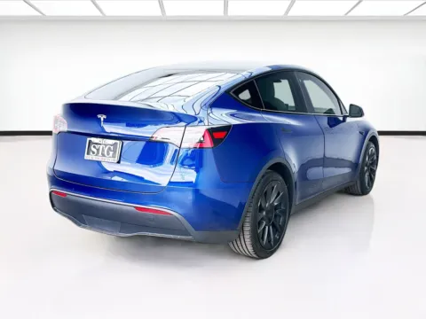 More photos of 2021 Tesla Model Y Standard Range at STG Bellflower, CA