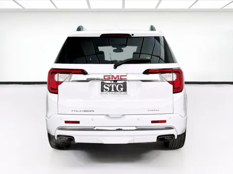 More photos of 2021 GMC Acadia Denali at STG Bellflower, CA
