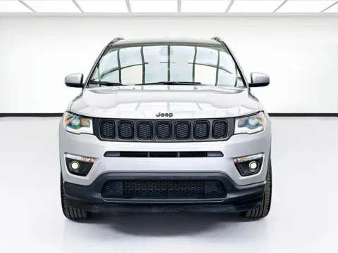 Photos of 2020 Jeep Compass Altitude for sale in Bellflower, CA at STG Bellflower