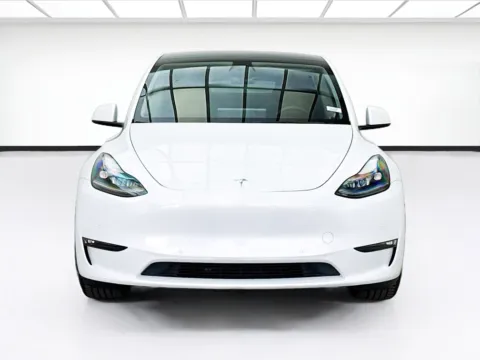 Photos of 2022 Tesla Model Y Performance for sale in Bellflower, CA at STG Bellflower