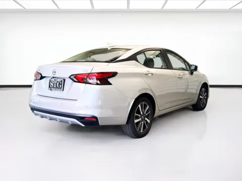 More photos of 2021 Nissan Versa 1.6 SV at STG Bellflower, CA