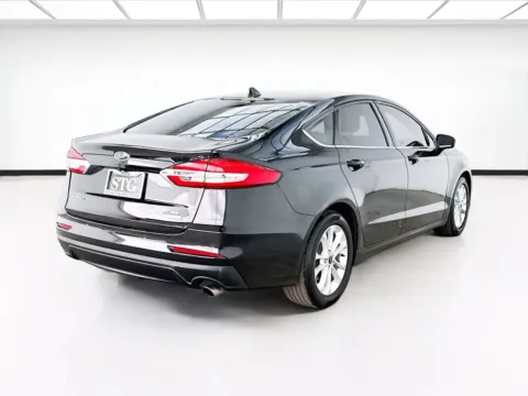 More photos of 2019 Ford Fusion SE at STG Bellflower, CA