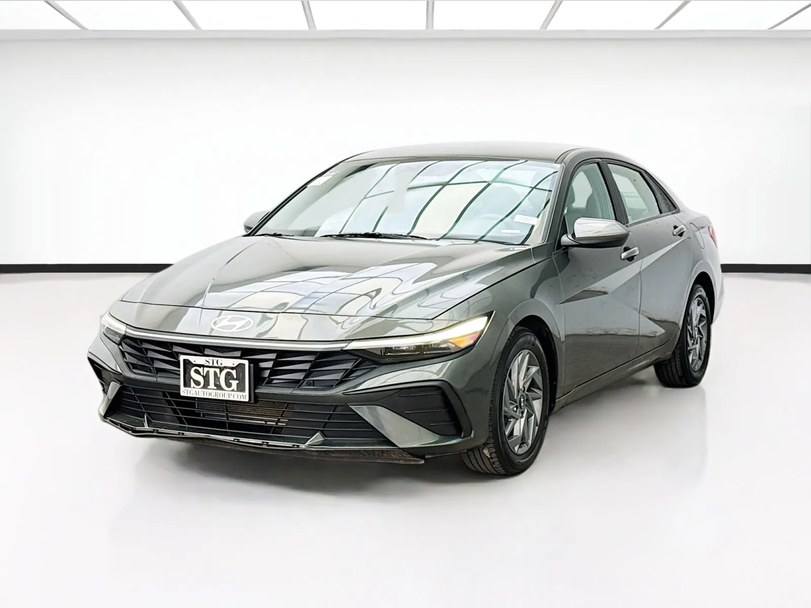2024 Hyundai Elantra 2.0 SEL IVT's photo