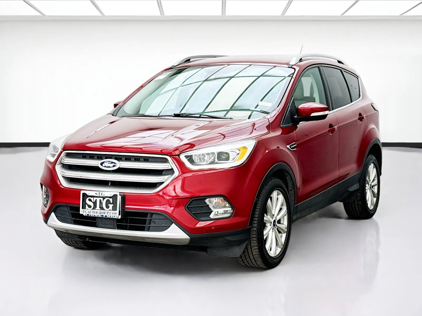 2017 Ford Escape Titanium's photo