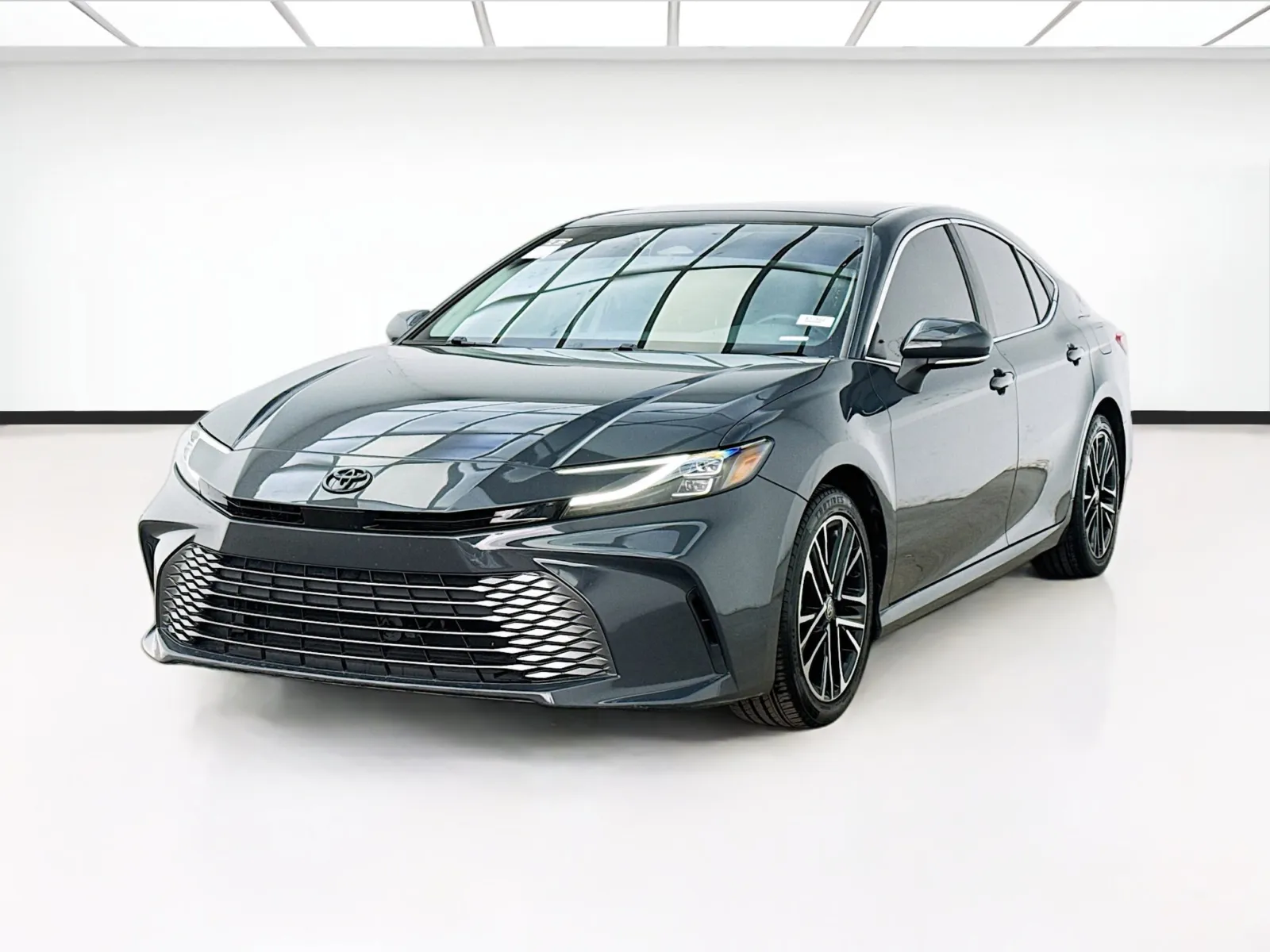 Gray 2025 Toyota Camry XLE for sale in Bellflower, CA