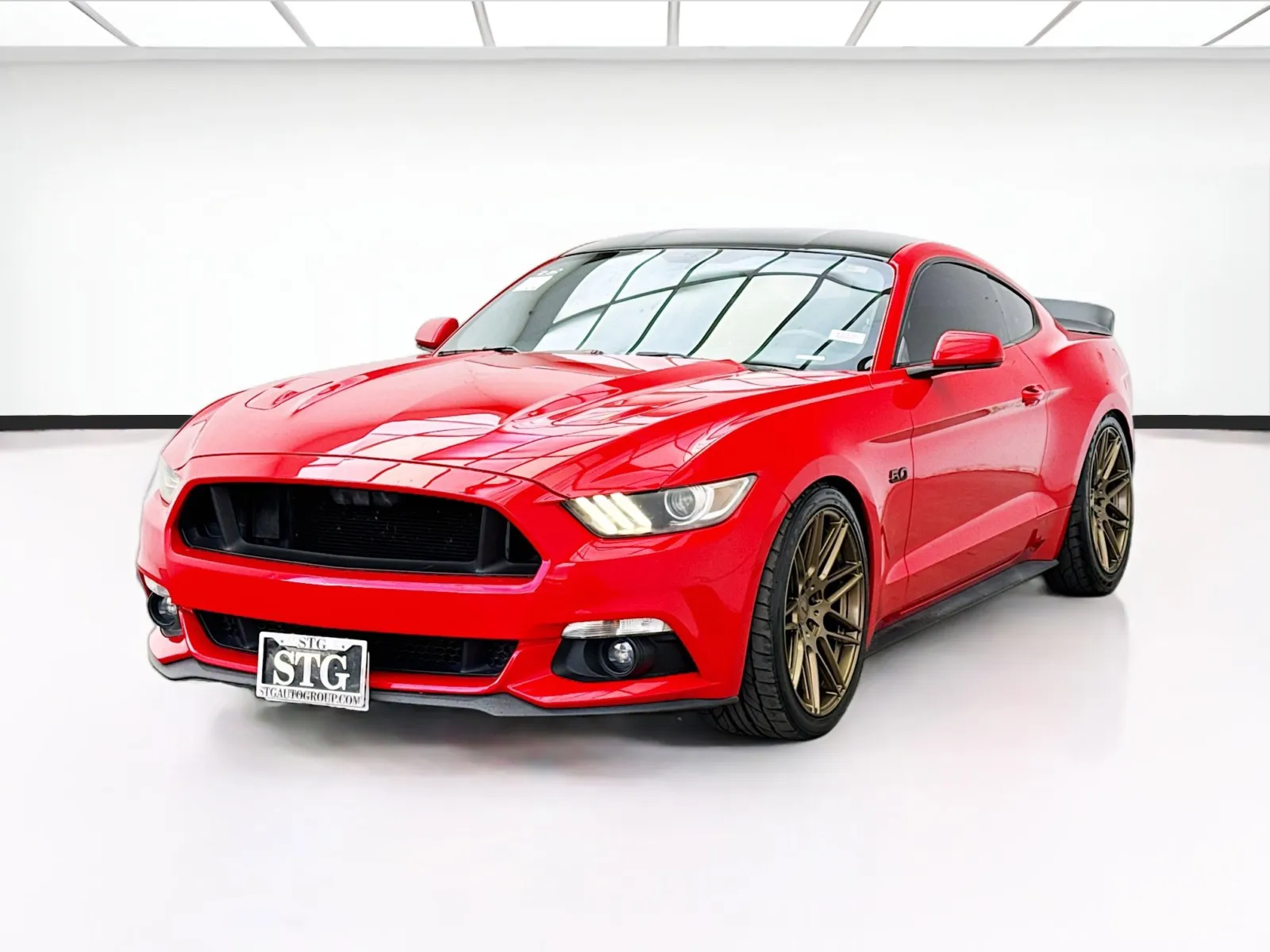 2017 Ford Mustang GT Coupe's photo