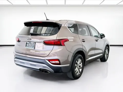 More photos of 2020 Hyundai Santa Fe SE at STG Bellflower, CA