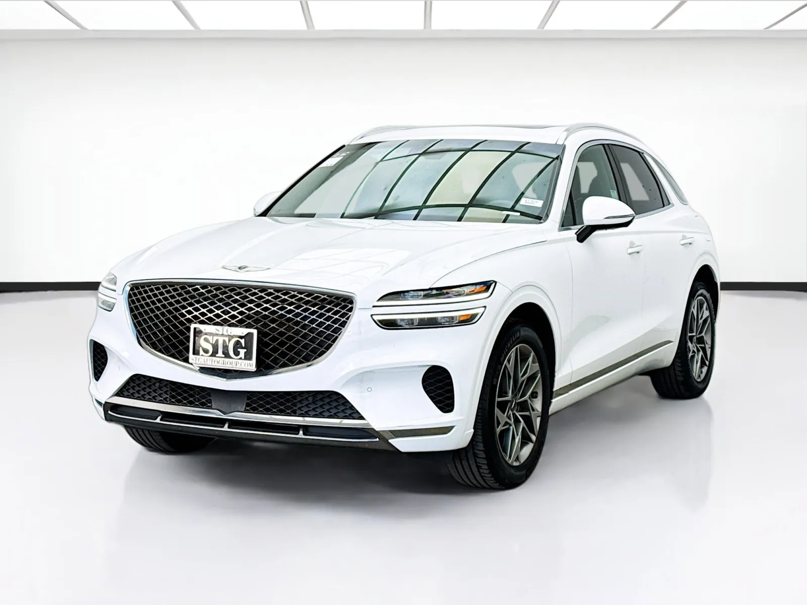 White 2024 Genesis GV70 2.5T Advanced for sale in Bellflower, CA