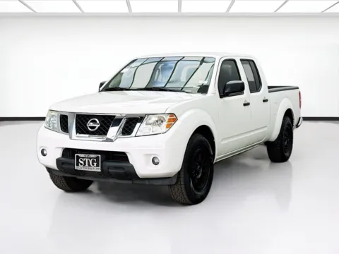 White 2019 Nissan Frontier SV for sale in Bellflower, CA