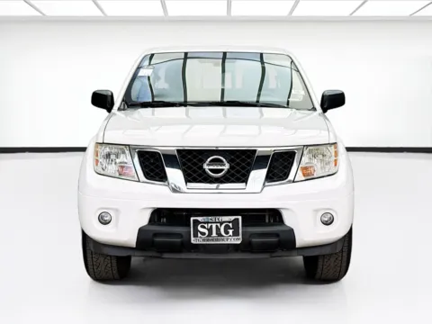 Photos of 2019 Nissan Frontier SV for sale in Bellflower, CA at STG Bellflower