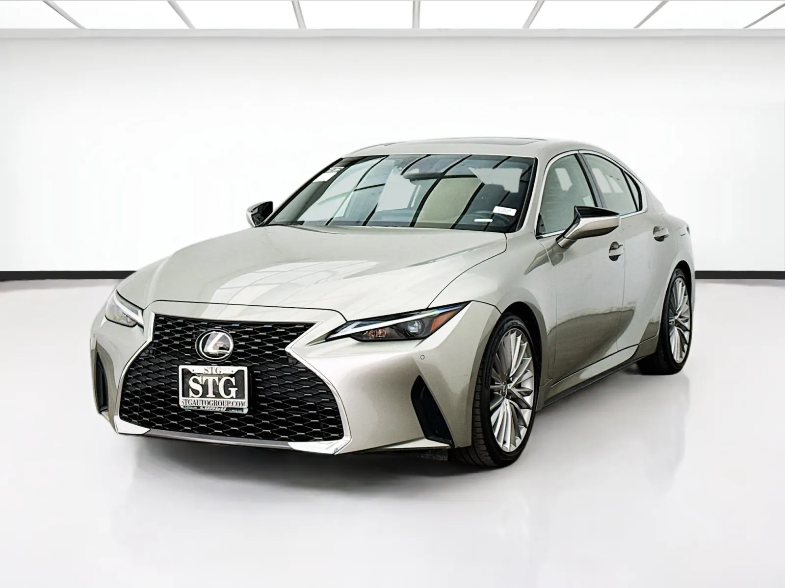 2023 Lexus IS 350 300 RWD's photo