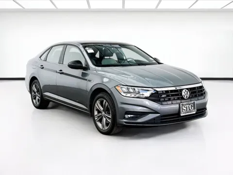 Another view of 2019 Volkswagen Jetta R-Line for sale in Bellflower, CA at STG Bellflower