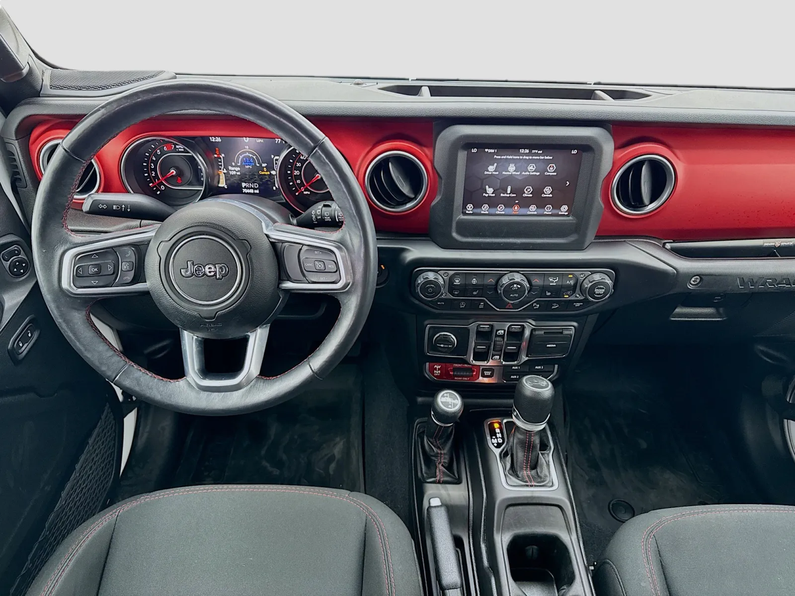 Jeep Wrangler photo 14