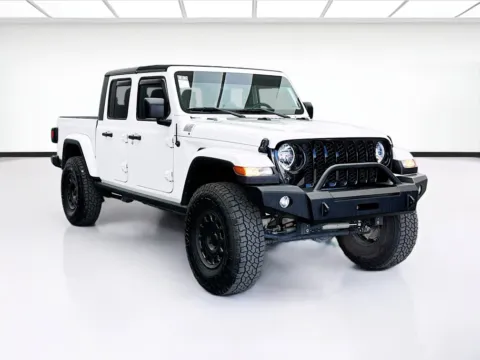 Another view of 2023 Jeep Gladiator Willys w/Quick Order Package (24W) for sale in Bellflower, CA at STG Bellflower