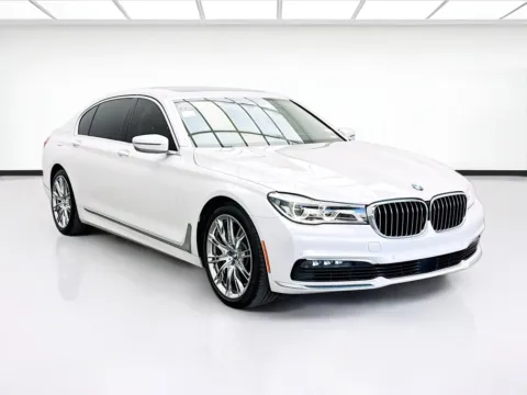 Another view of 2018 BMW 7 Series 750i xDrive for sale in Bellflower, CA at STG Bellflower