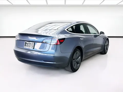 More photos of 2020 Tesla Model 3 Standard Range Plus at STG Bellflower, CA