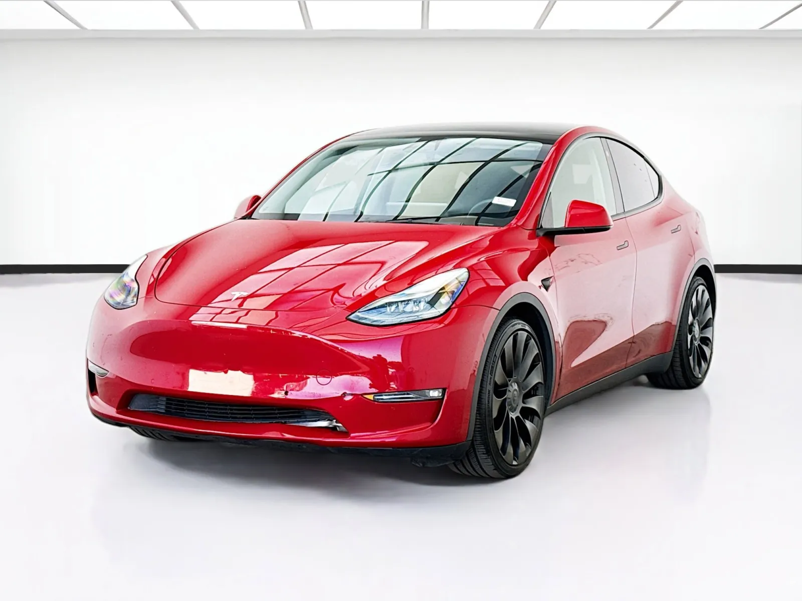 2022 Tesla Model Y Performance Dual Motor All-Wheel Drive's photo