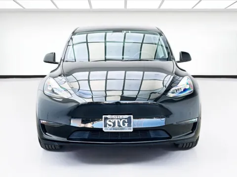 Photos of 2023 Tesla Model Y Performance for sale in Bellflower, CA at STG Bellflower