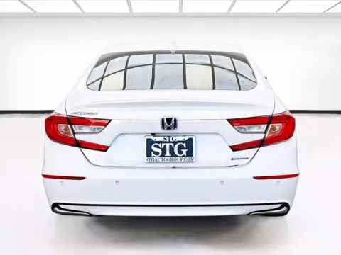 More photos of 2022 Honda Accord Hybrid EX-L at STG Bellflower, CA