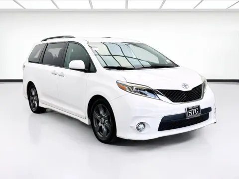 Another view of 2017 Toyota Sienna SE 8 Passenger for sale in Bellflower, CA at STG Bellflower