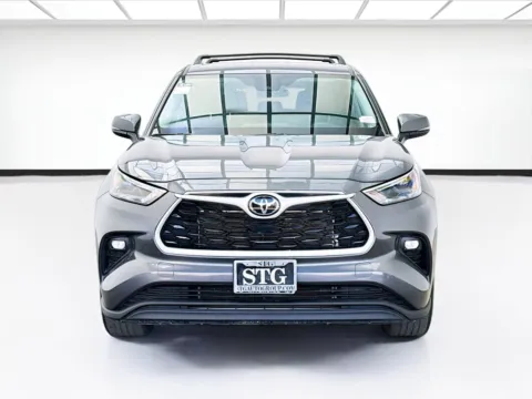 Photos of 2023 Toyota Highlander LE for sale in Bellflower, CA at STG Bellflower