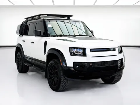 Another view of 2020 Land Rover Defender HSE for sale in Bellflower, CA at STG Bellflower
