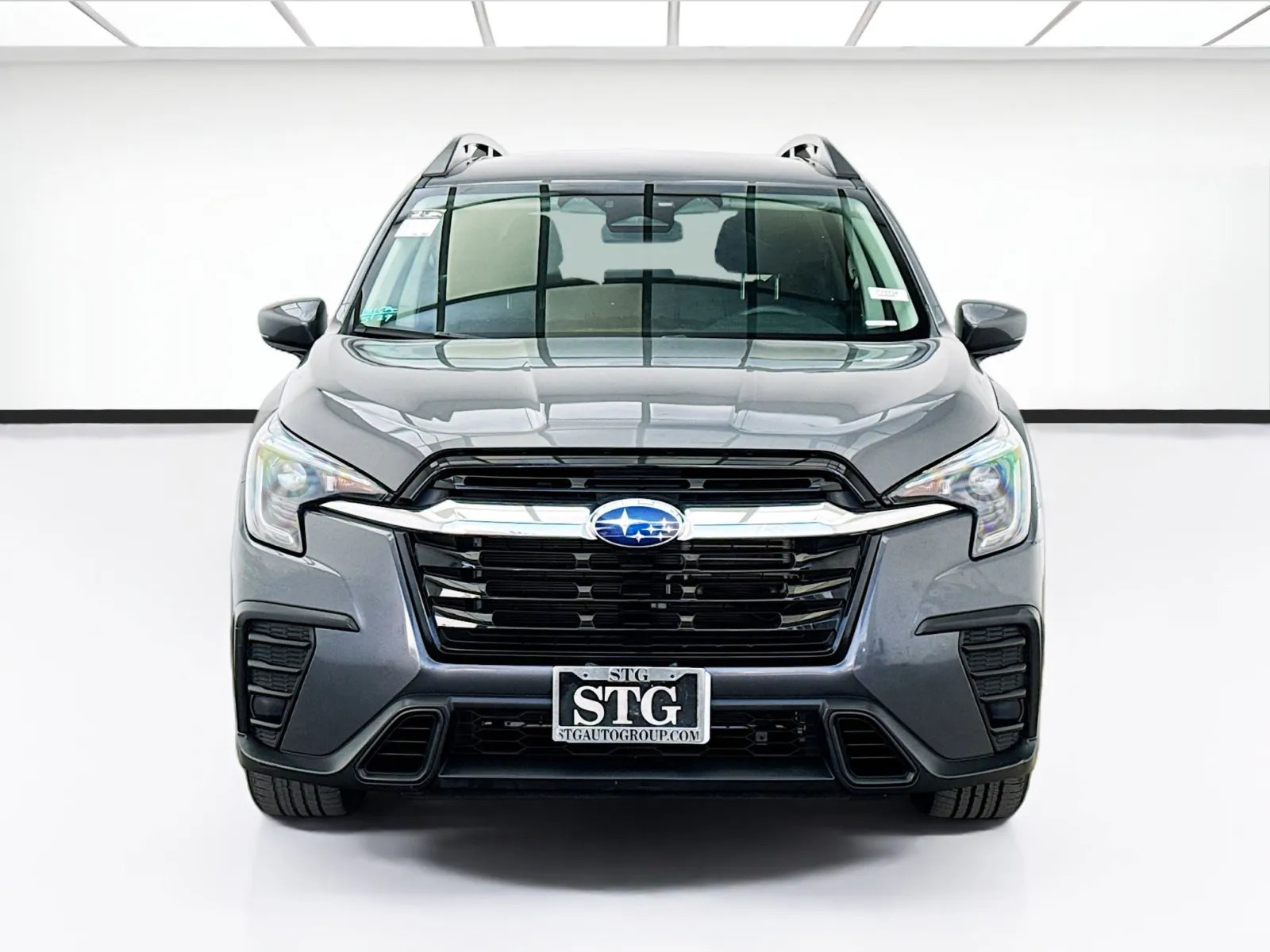 Subaru Ascent photo 2