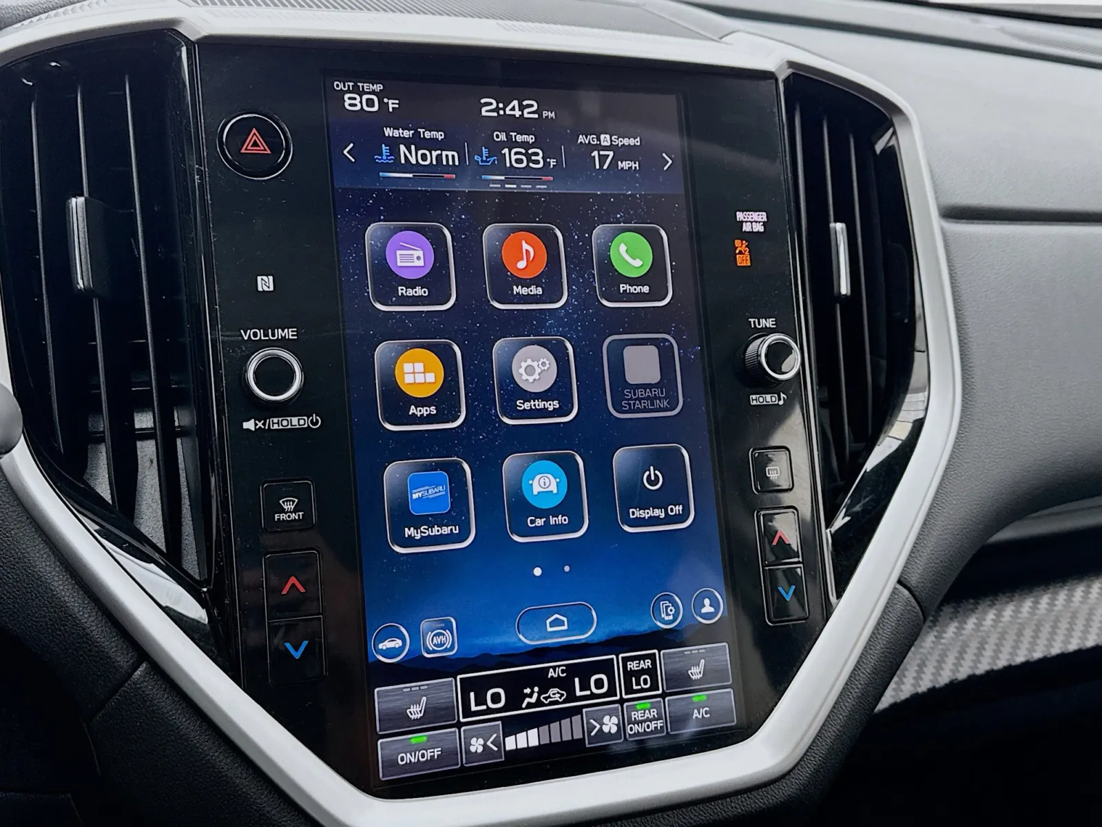 Subaru Ascent photo 9