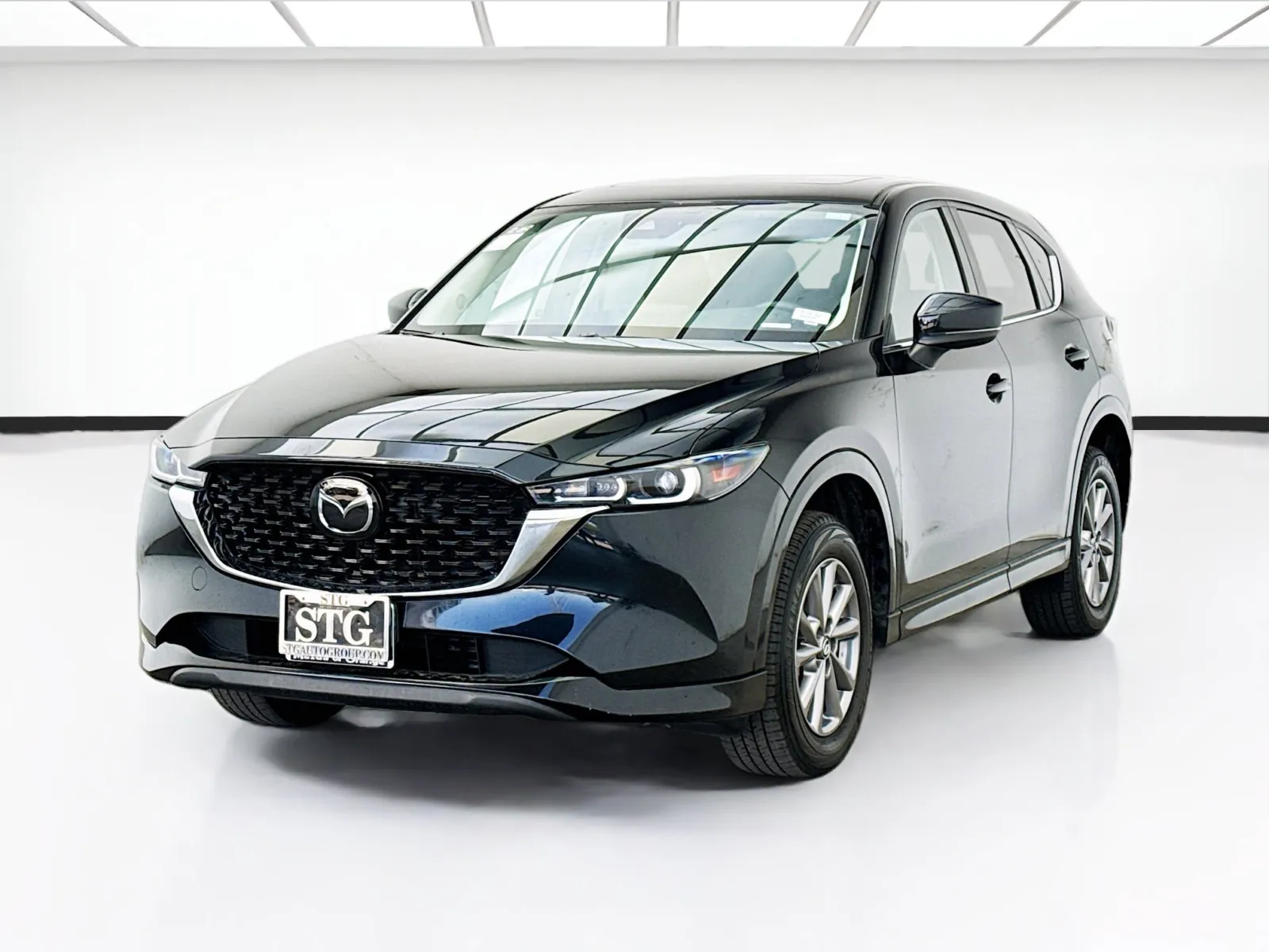 2024 Mazda CX-5 S Preferred package Auto AWD's photo