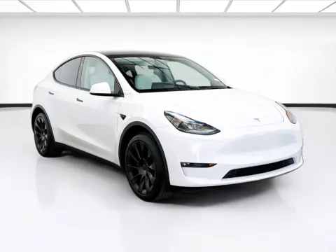 Another view of 2023 Tesla Model Y Standard Range for sale in Bellflower, CA at STG Bellflower