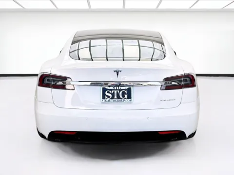 More photos of 2021 Tesla Model S Long Range at STG Bellflower, CA