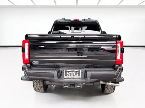 More photos of 2025 Ford Super Duty F-350 SRW Platinum at STG Bellflower, CA