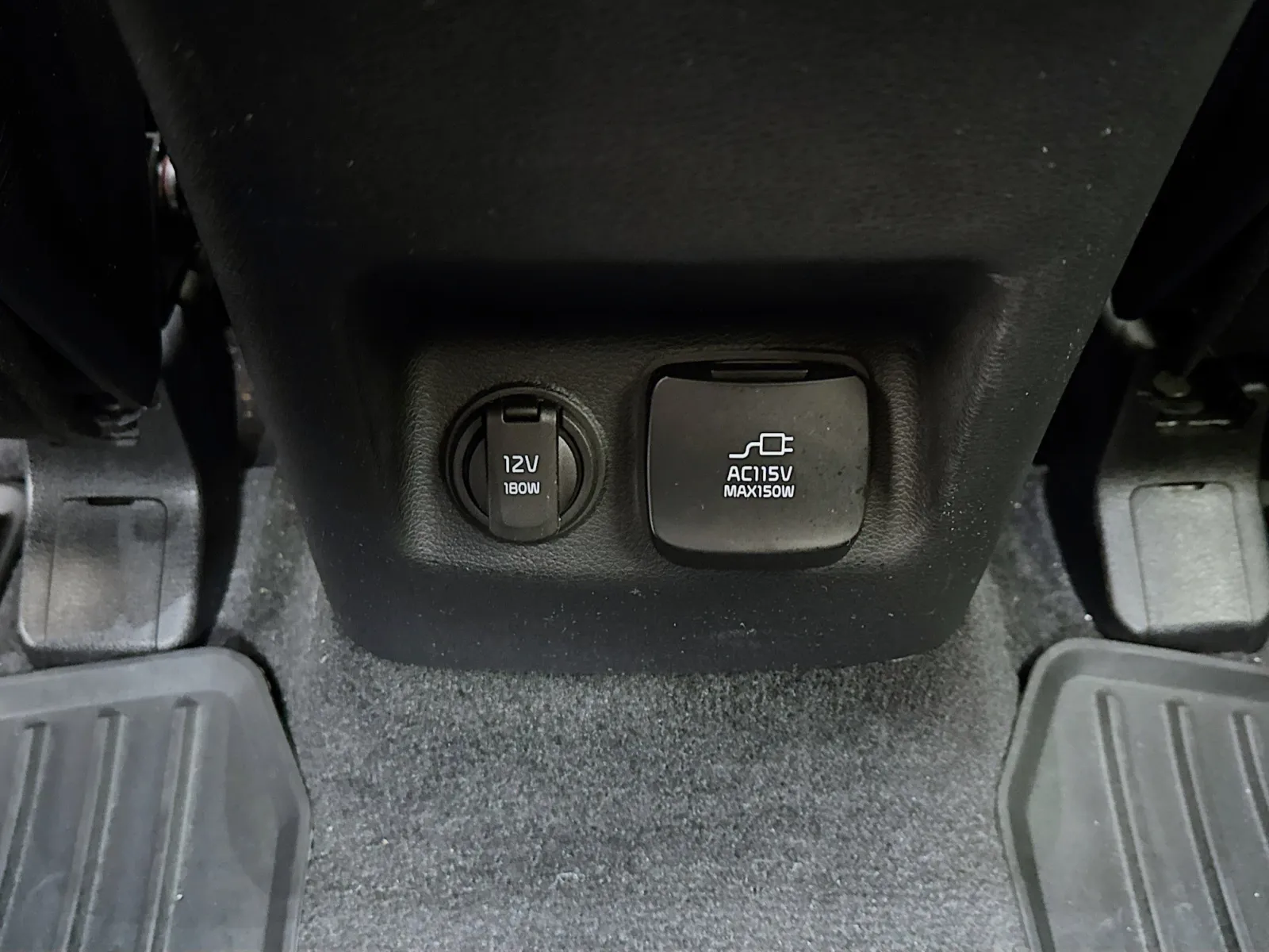 Kia Telluride photo 17