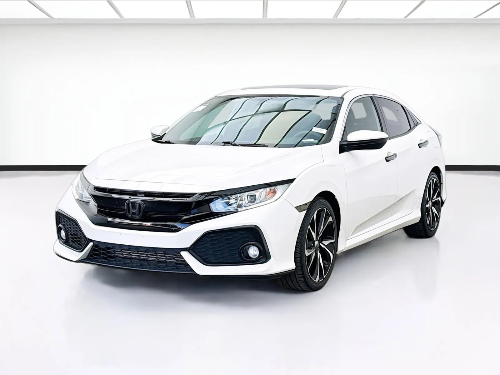 White 2018 Honda Civic Hatchback EX for sale in Bellflower, CA