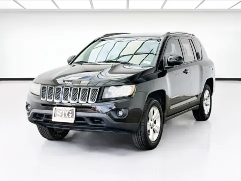 Black 2016 Jeep Compass Latitude for sale in Bellflower, CA