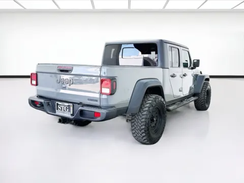 More photos of 2020 Jeep Gladiator Sport at STG Bellflower, CA