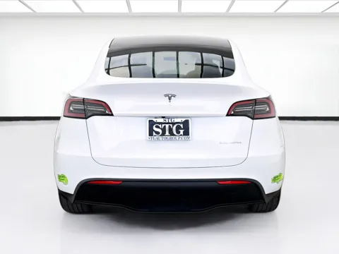 More photos of 2023 Tesla Model Y Long Range at STG Bellflower, CA