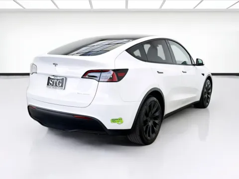 More photos of 2023 Tesla Model Y Long Range at STG Bellflower, CA